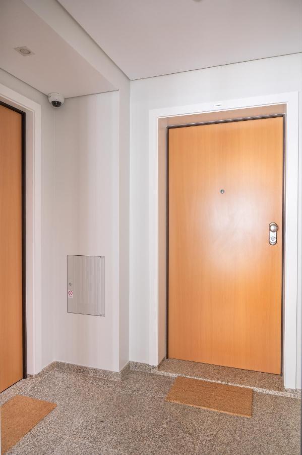 Strelitzia Apartment, By Bolhao Residences Порто Екстериор снимка